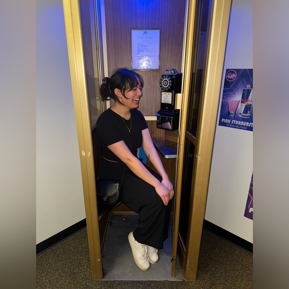 Meet your Posher, Apaula - Picture 1 of 1